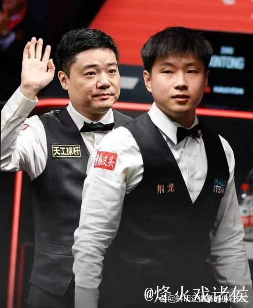 赵心童三破百6-1大胜丁俊晖，挺进上海大师赛四强