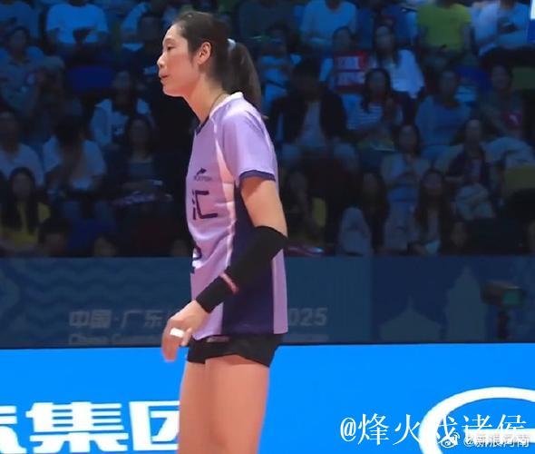 河南队3-1击败云南队 朱婷带领球队全运会连胜两场 河南队3-1击败云南队 朱婷带领球队全运会连胜两场